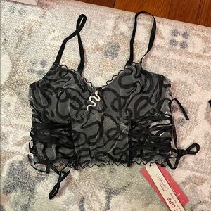 SHEIN Black Lace Bra with Snake Detail